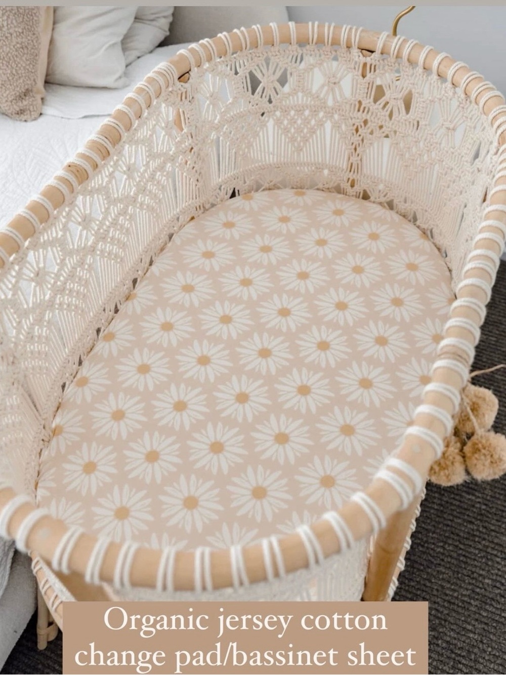 Organic Jersey Cotton Daisy Change Pad/Bassinet Sheet